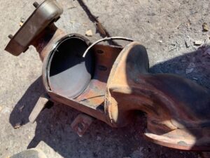 black_service_kr_122147158_4556870604383211_892589500622546214_n