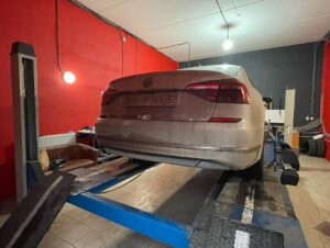 black_service_kr-6011c415